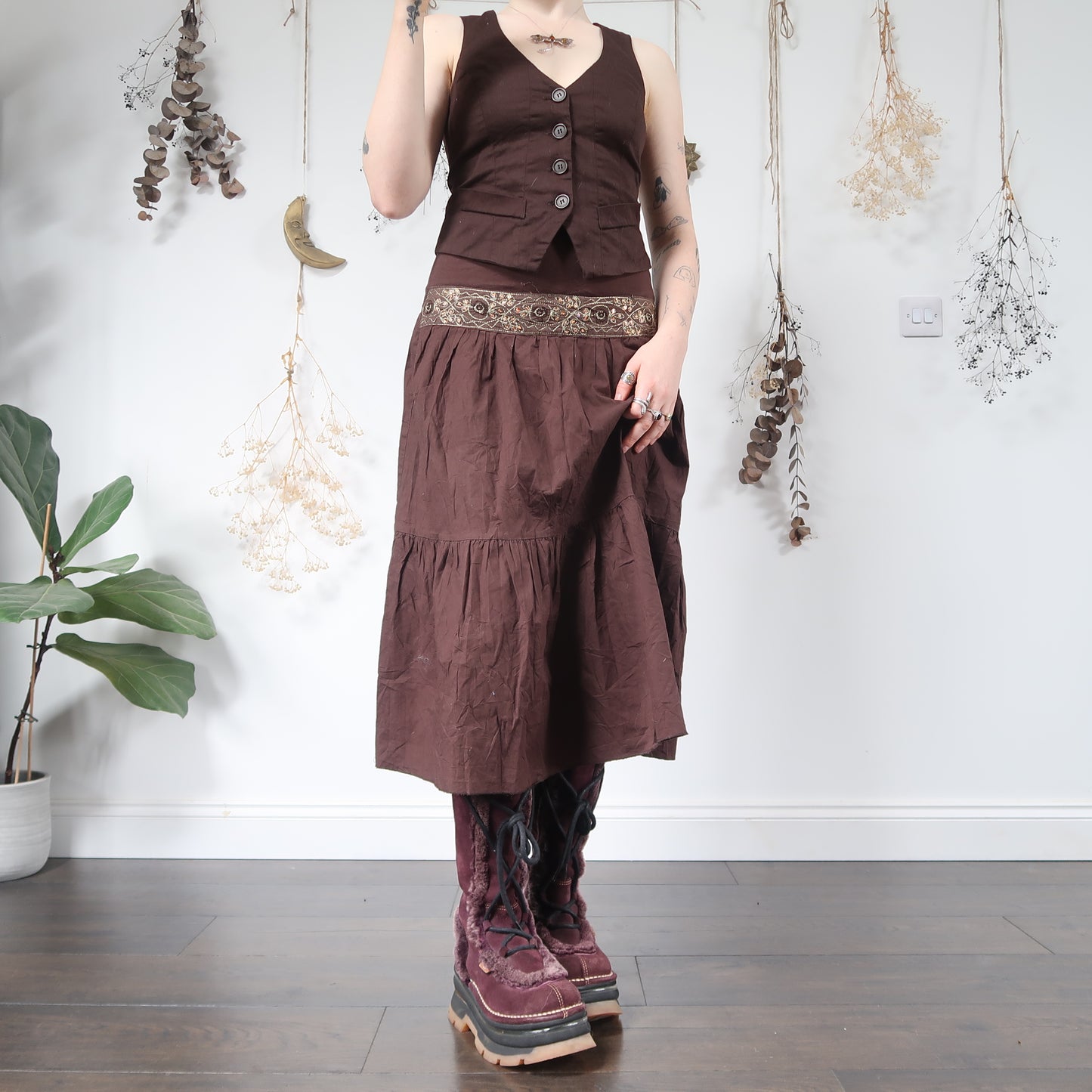 Brown tiered skirt - size S