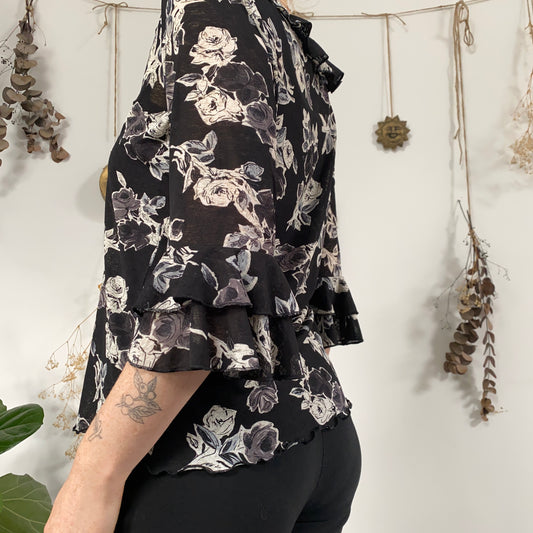 Floral mesh top - size L