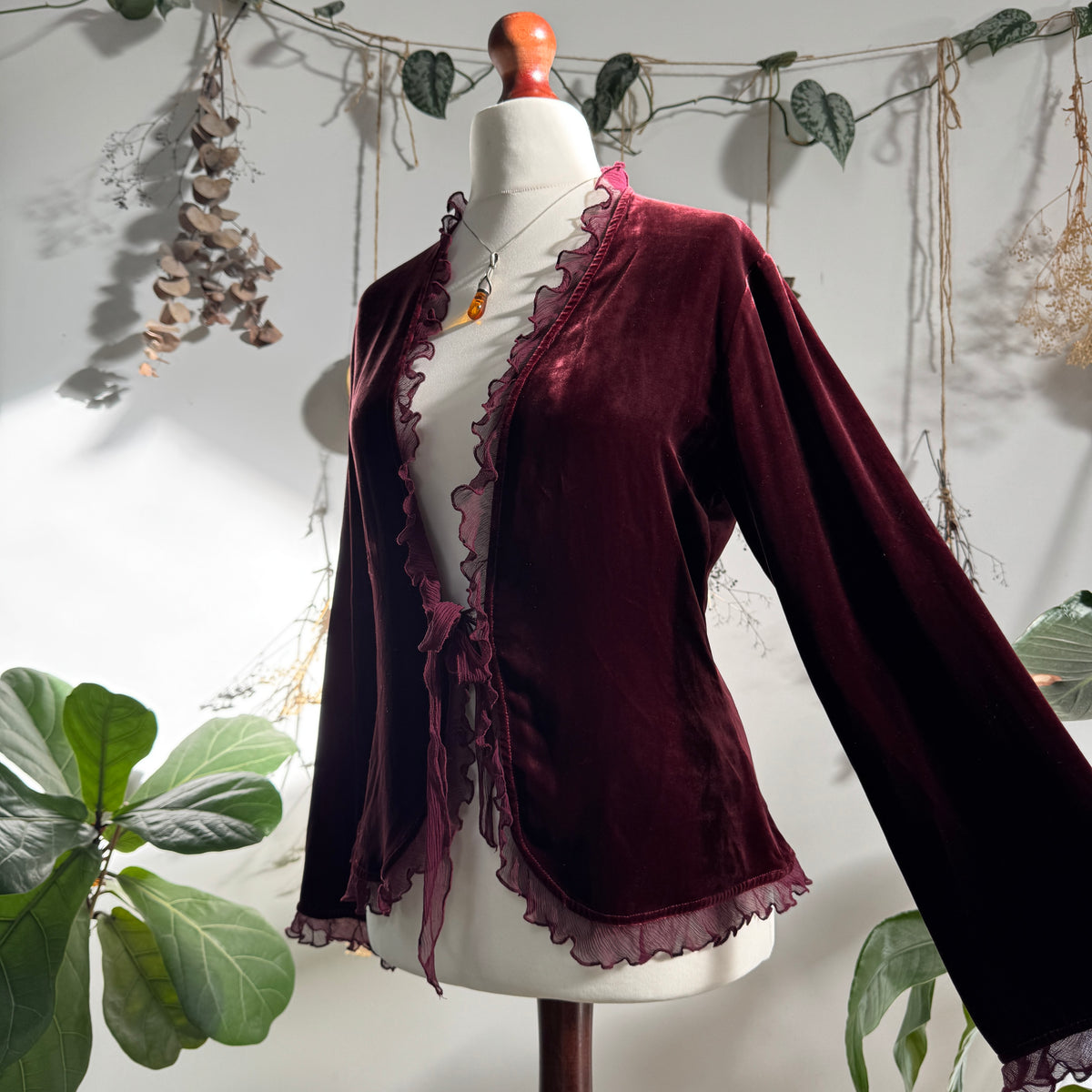 Velvet top - size M