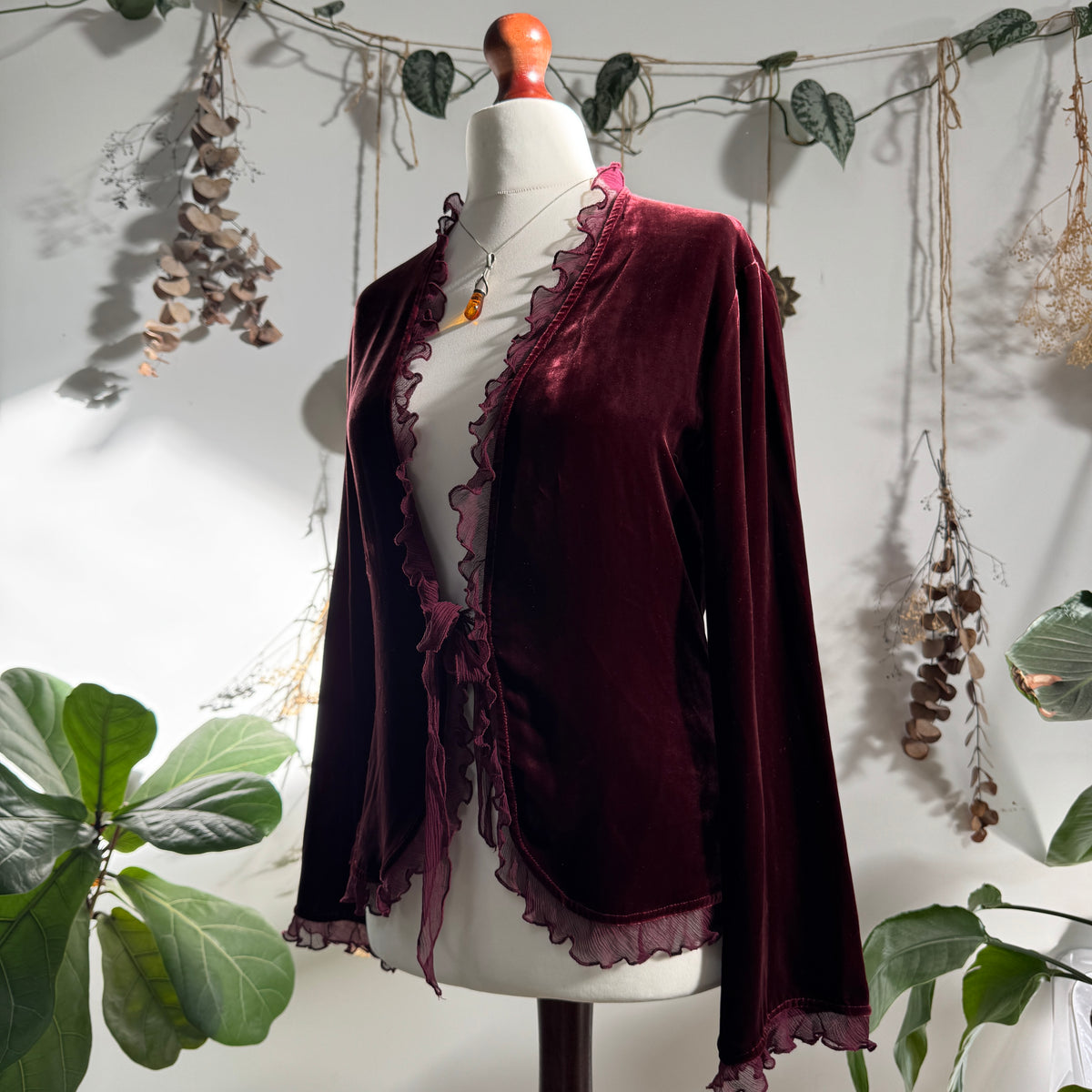 Velvet top - size M