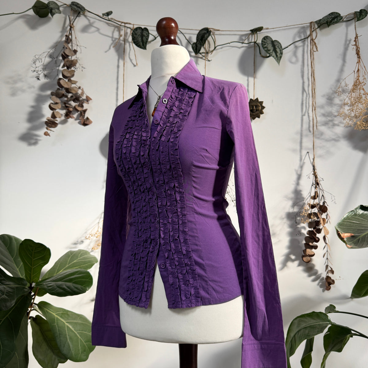 Purple shirt - size S