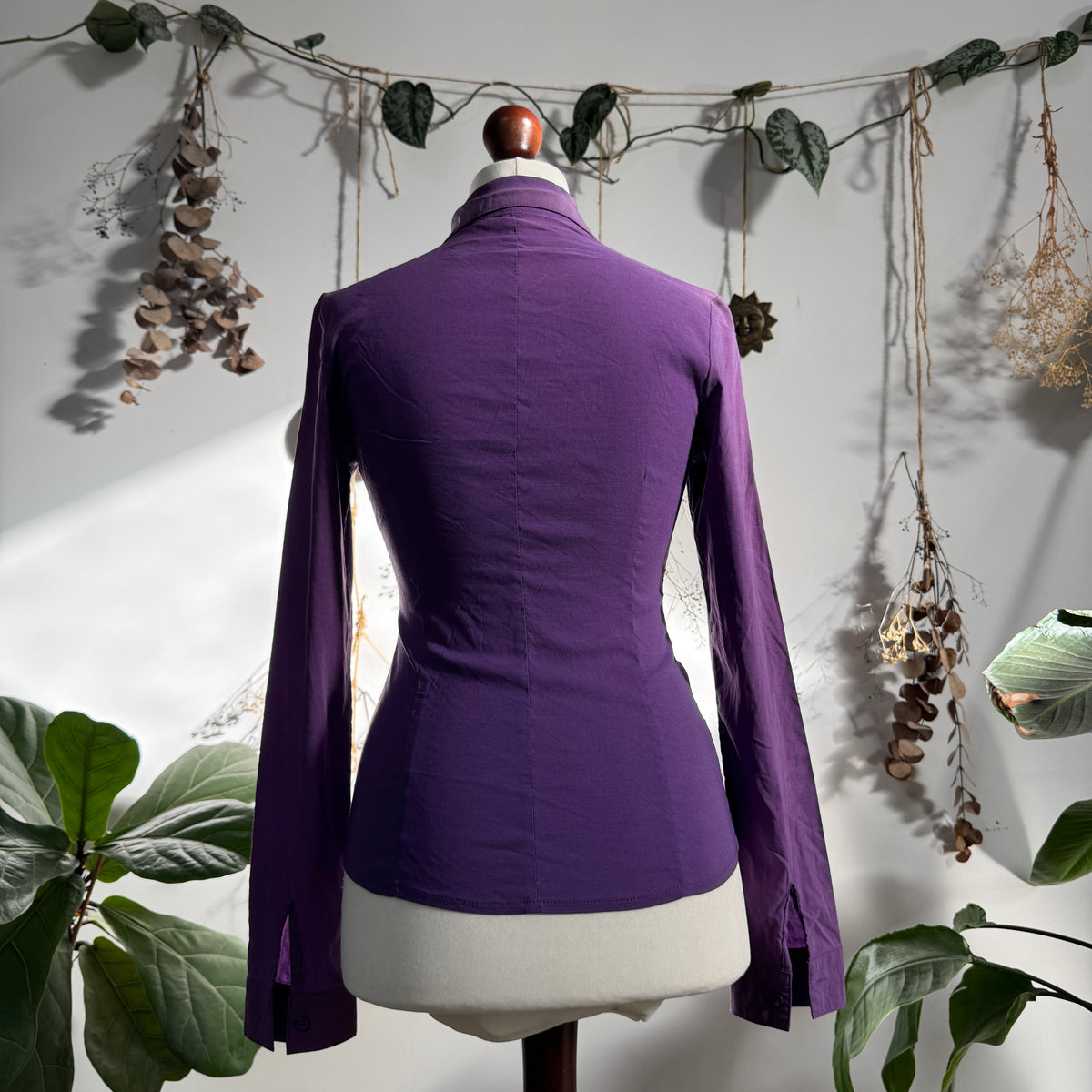 Purple shirt - size S