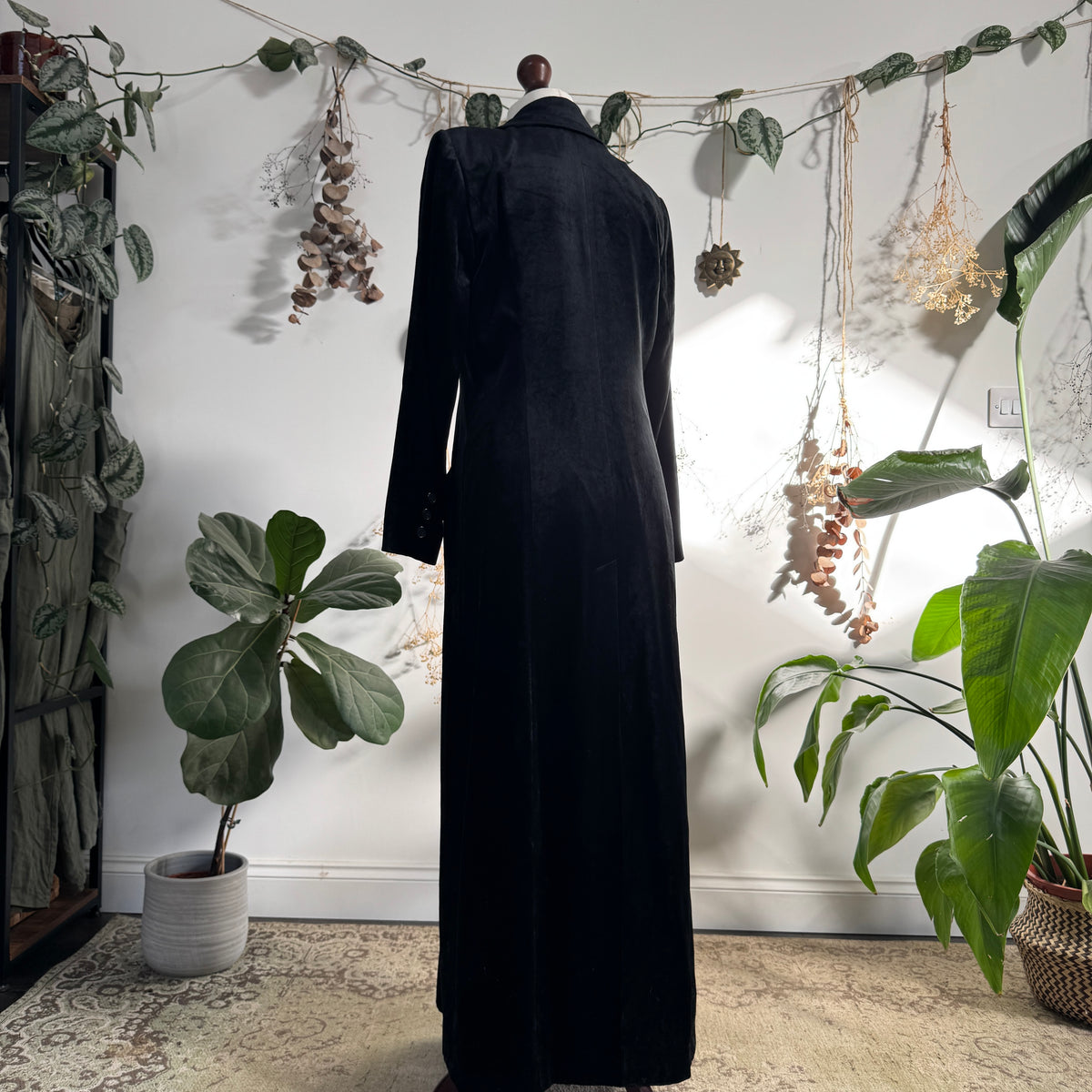 Black velvet long coat - size M