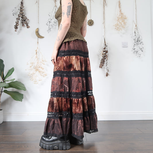 Tiered skirt - size M/L