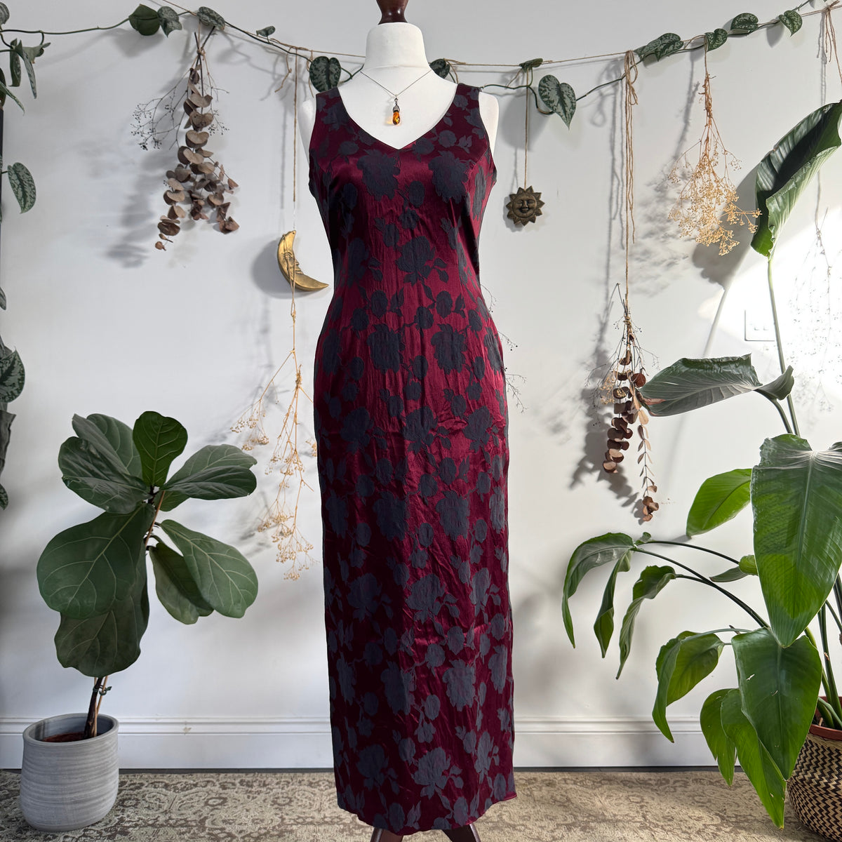 Red floral dress - size M