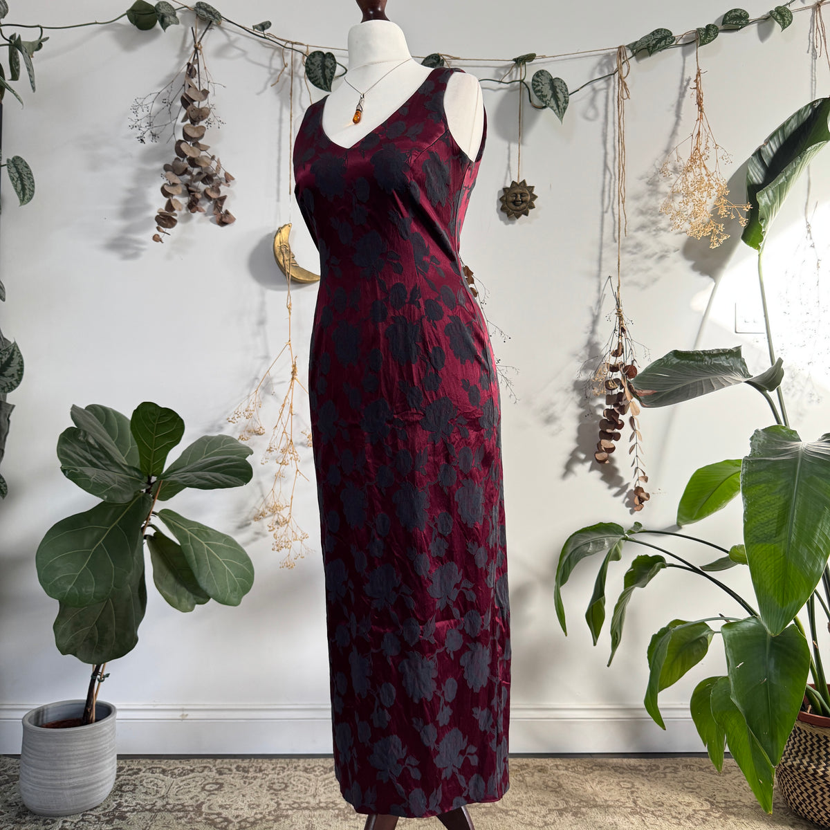 Red floral dress - size M