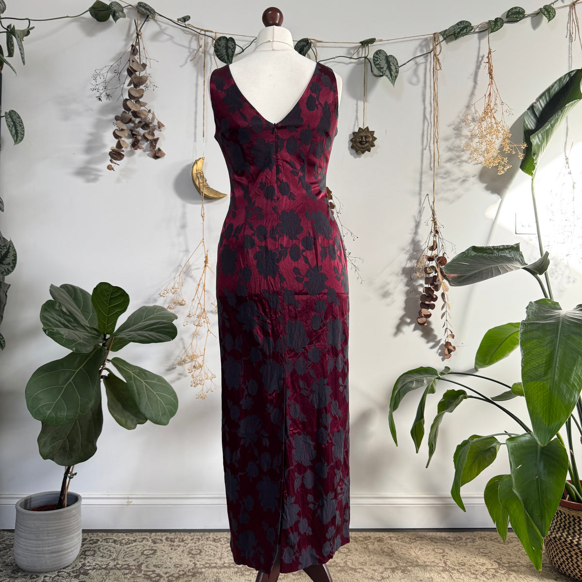 Red floral dress - size M