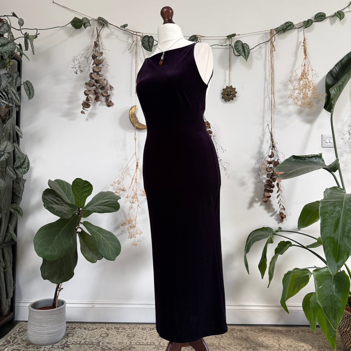 Purple velvet dress - size M