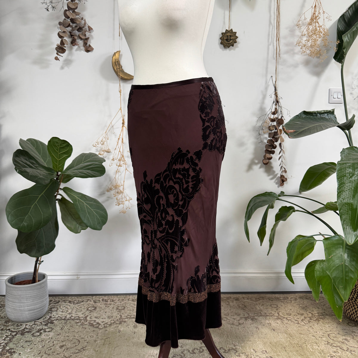 Brown velvet skirt - size M