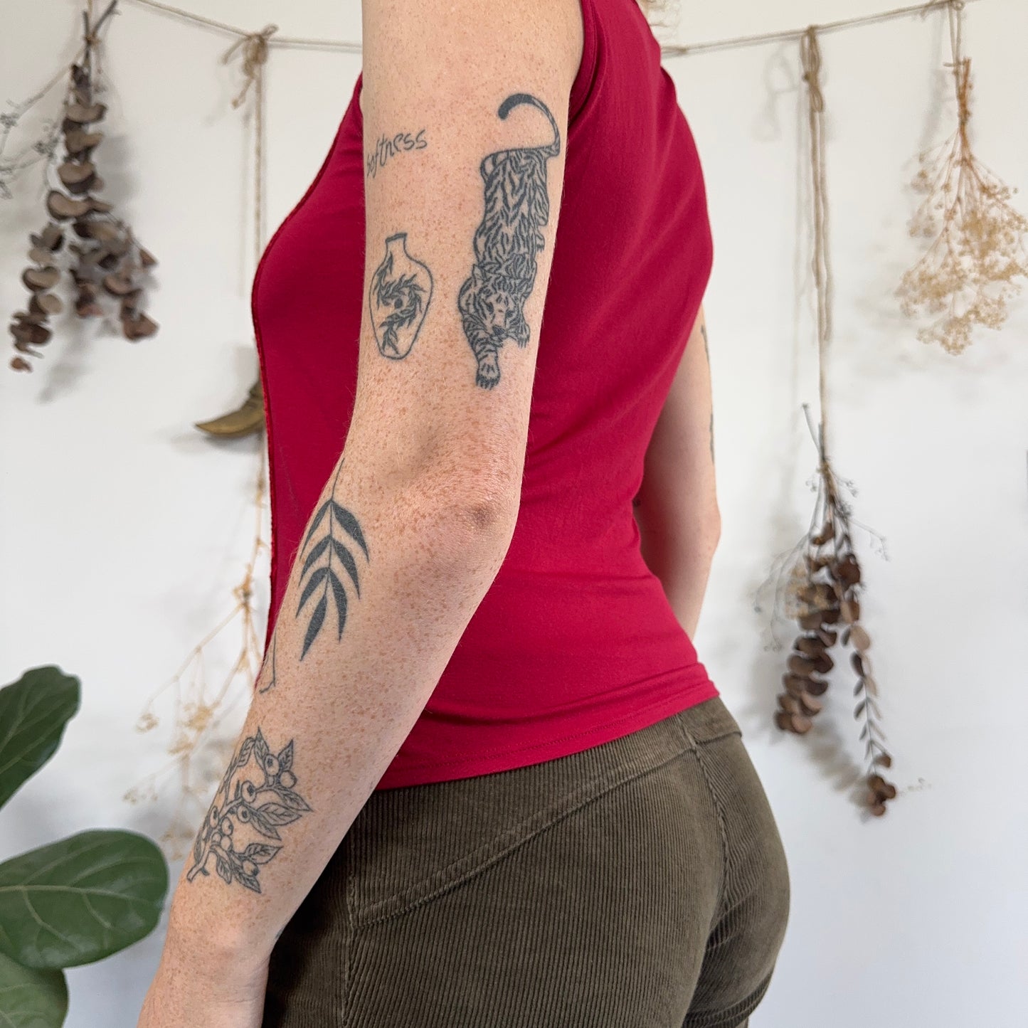 Red ruched top - size M/L