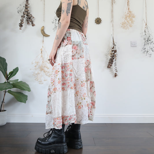 Patchwork floral skirt - size XS/S