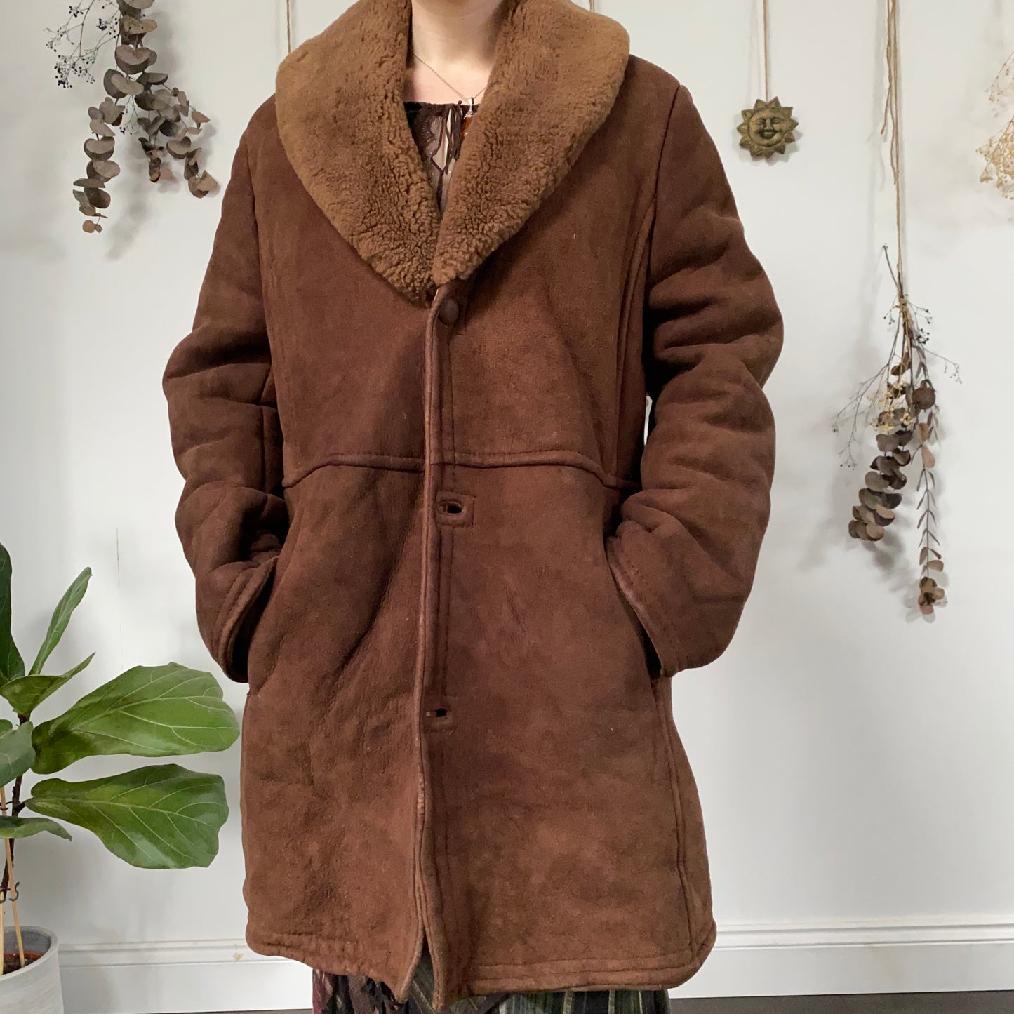 Brown sheepskin coat - size L