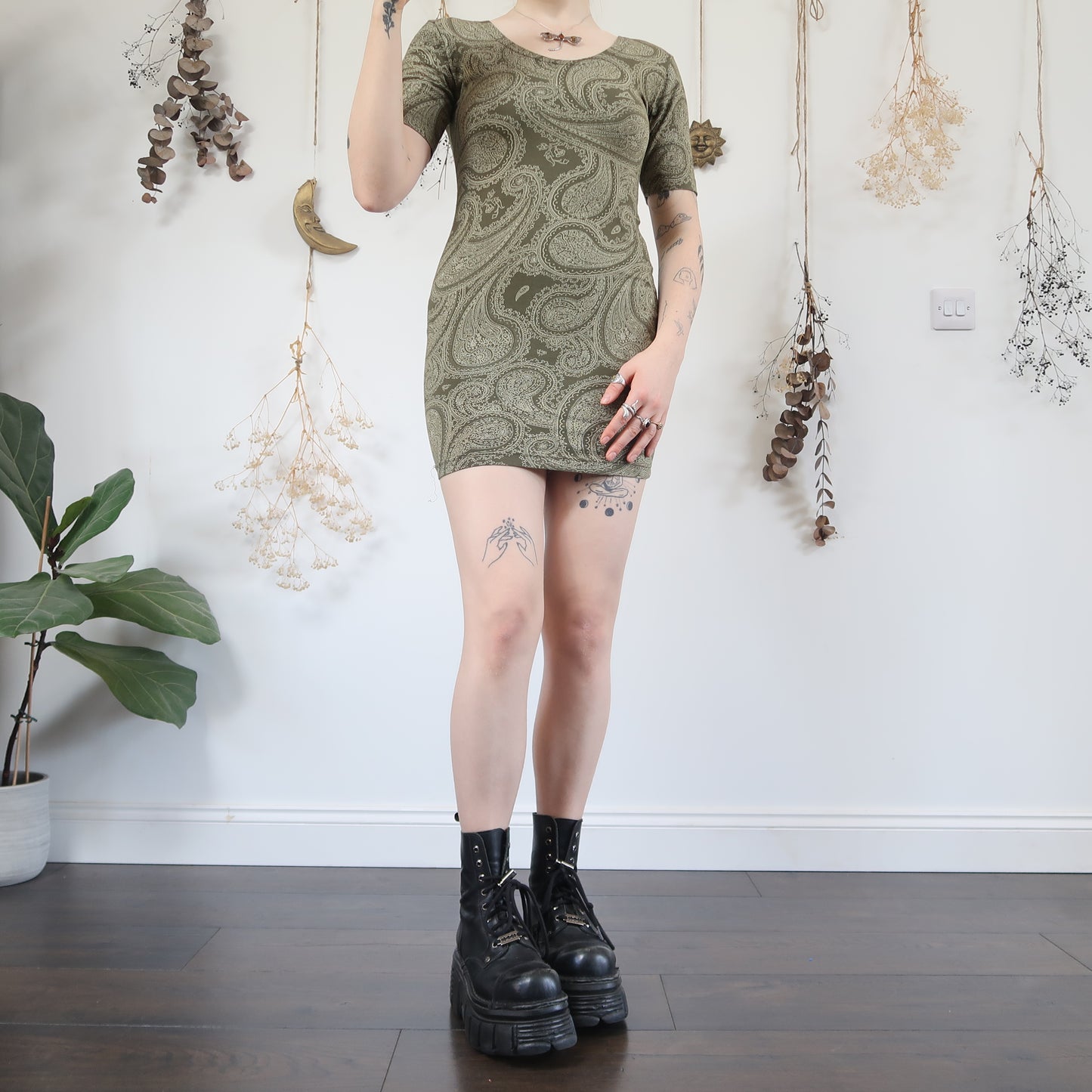 Green paisley dress - size S/M