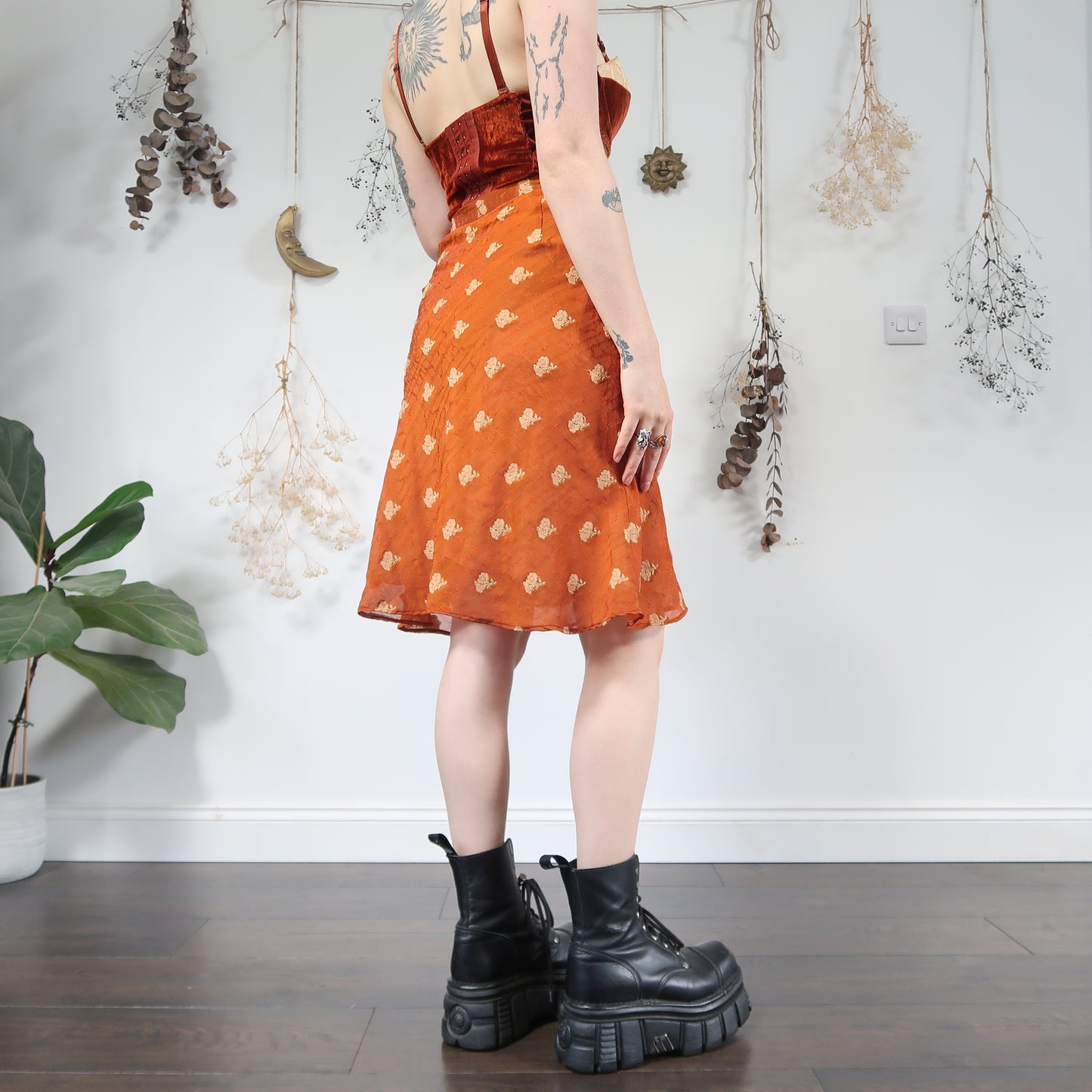 Burnt orange floral skirt - size XS/S