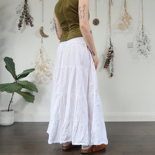 White tiered skirt - size S/M