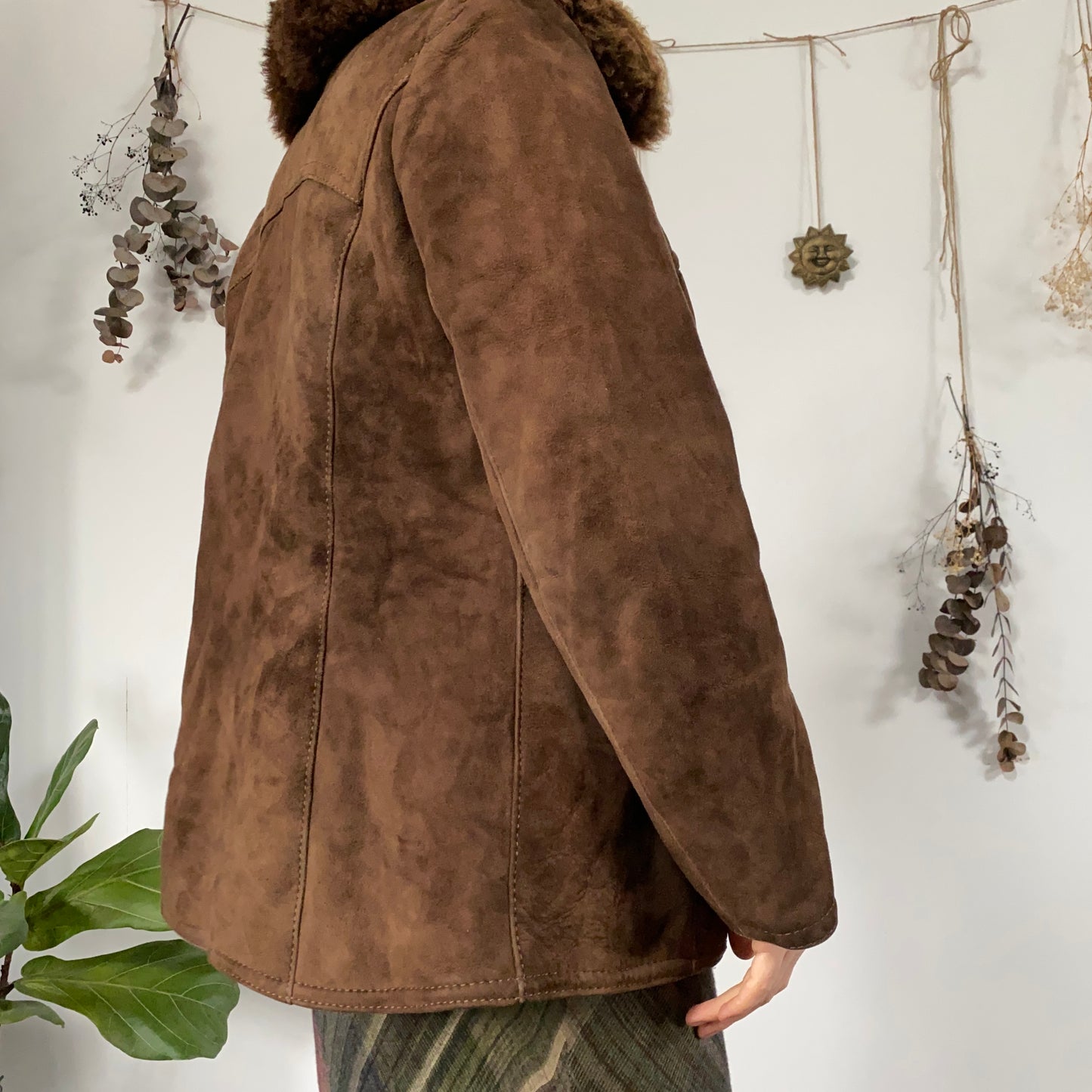 Brown sheepskin coat - size M