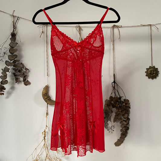 Red lace slip dress - size XS/S