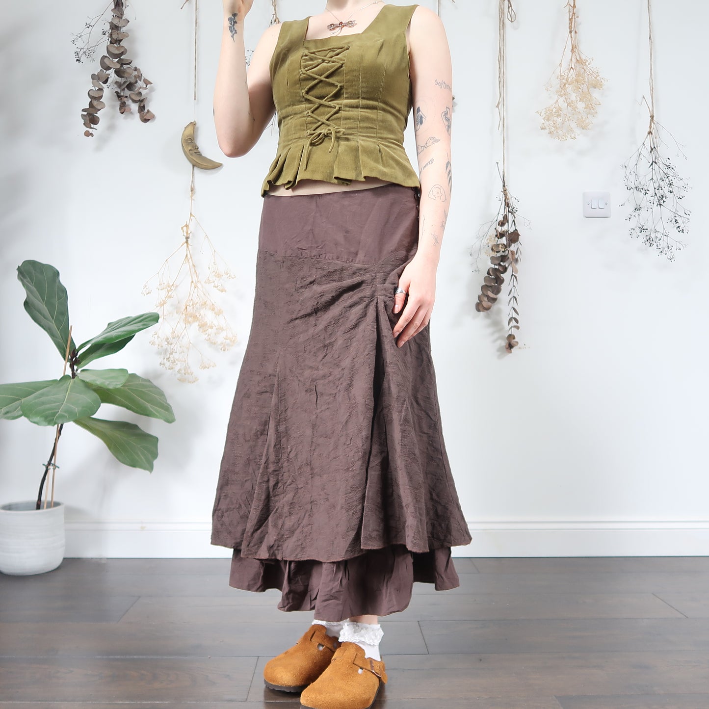 Brown ruched skirt - size M