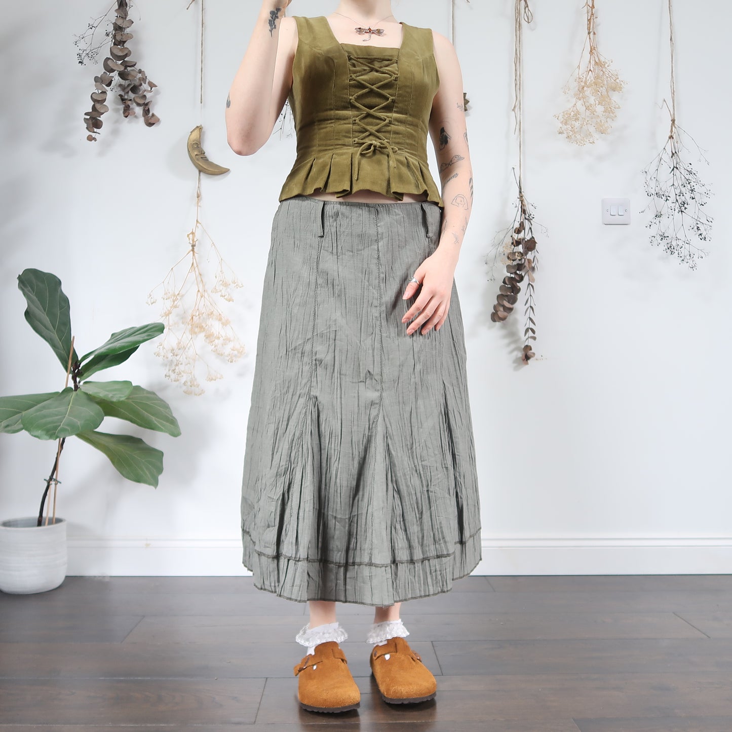 Green summer skirt - size M