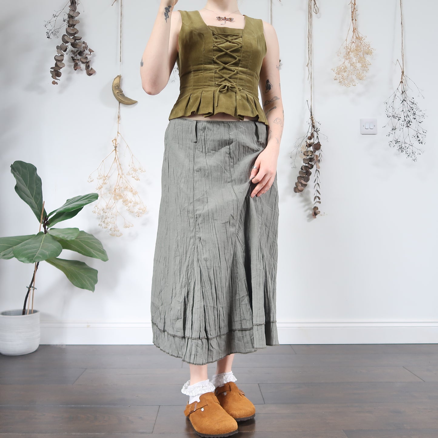 Green summer skirt - size M