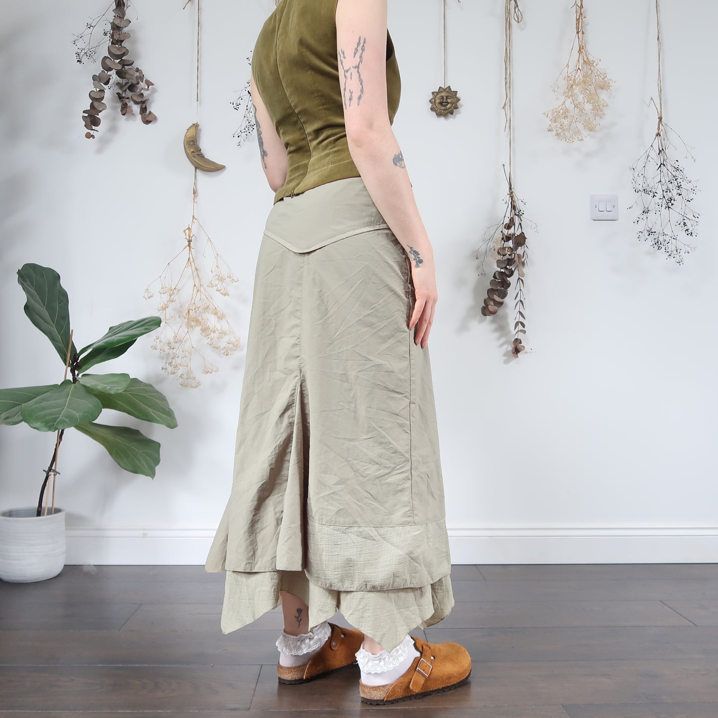 Sage green skirt - size L
