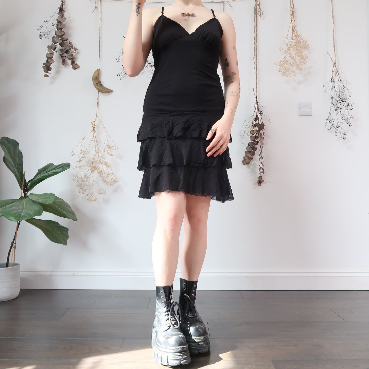 Black mesh ruffle dress - size M