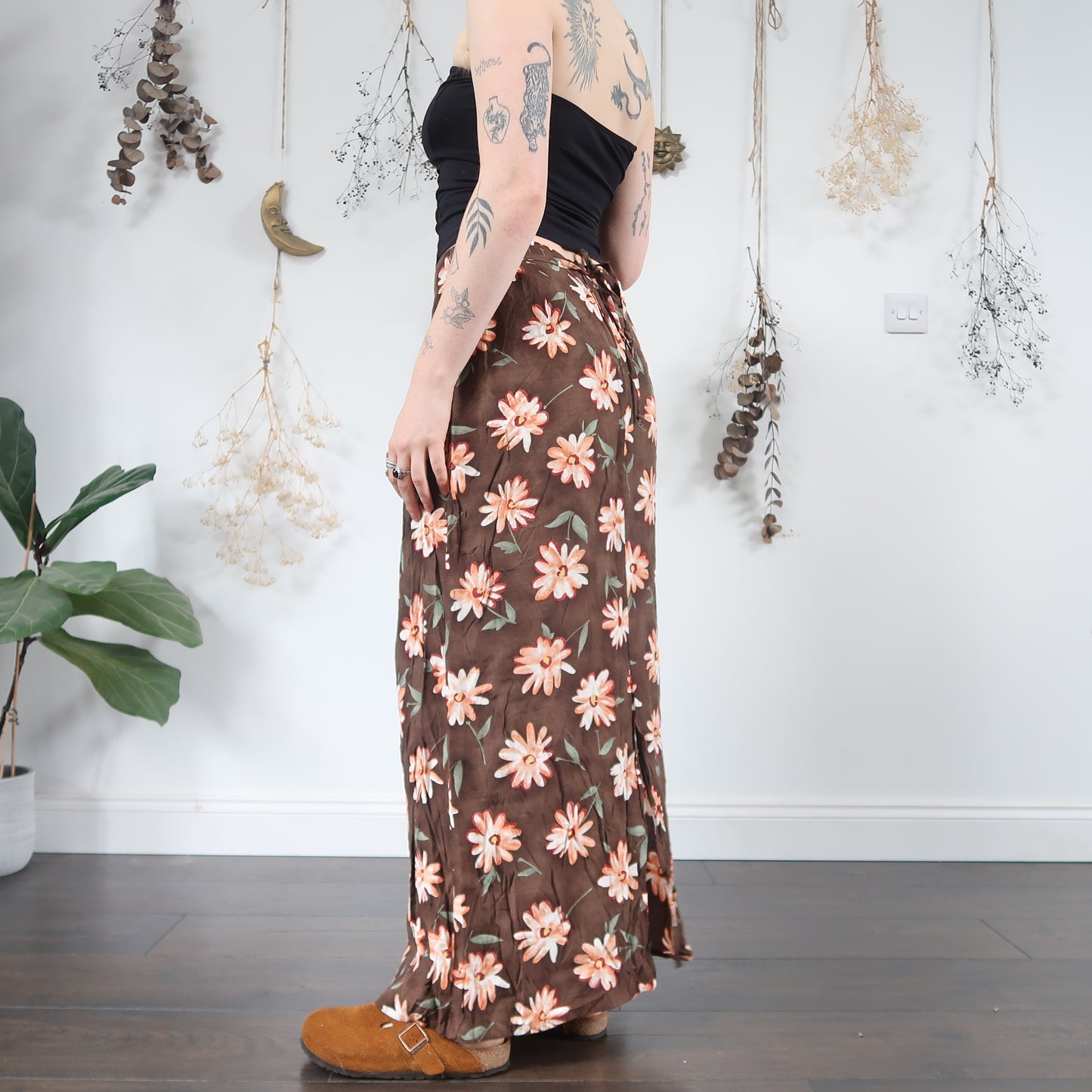 Brown wrap skirt - size M