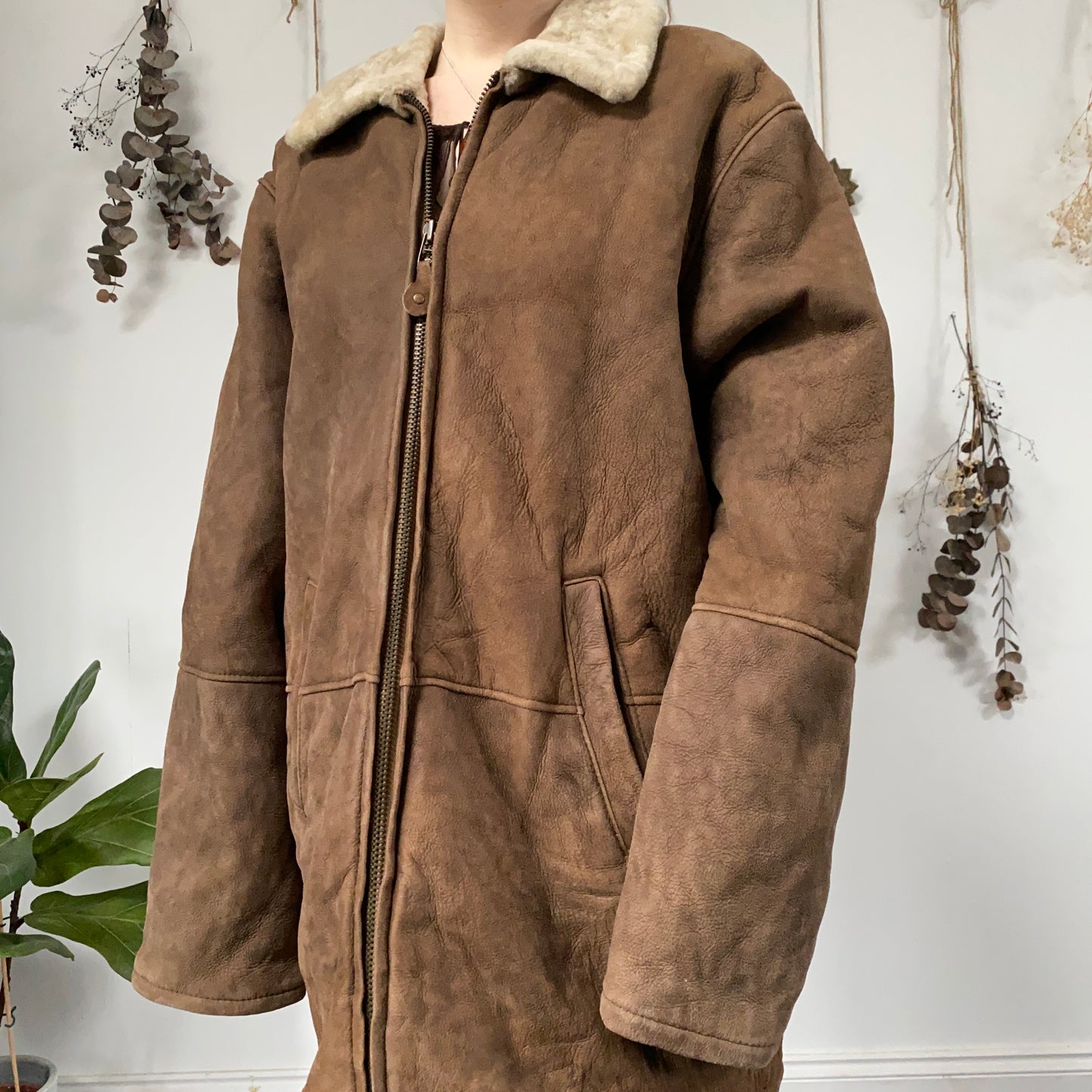 Brown sheepskin coat - size XL/XXL