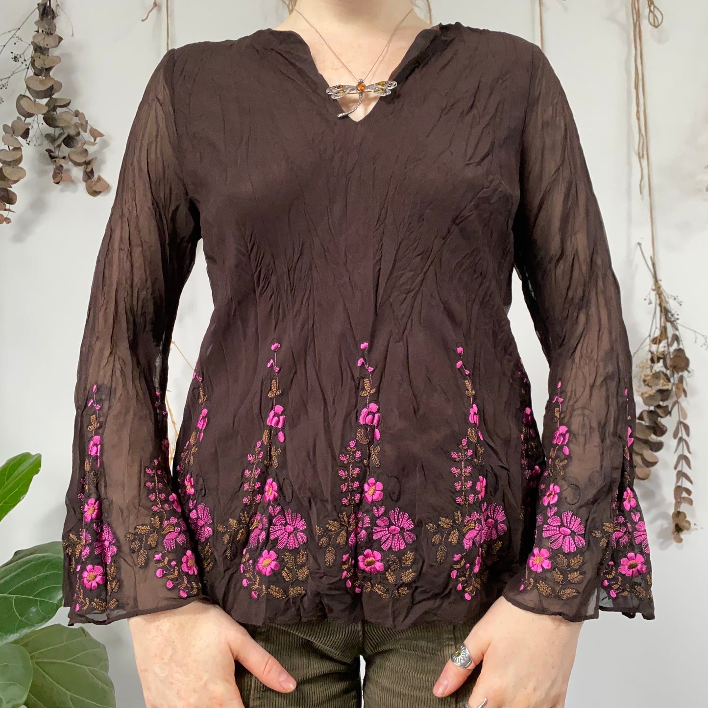 Brown embroidered blouse - size M/L