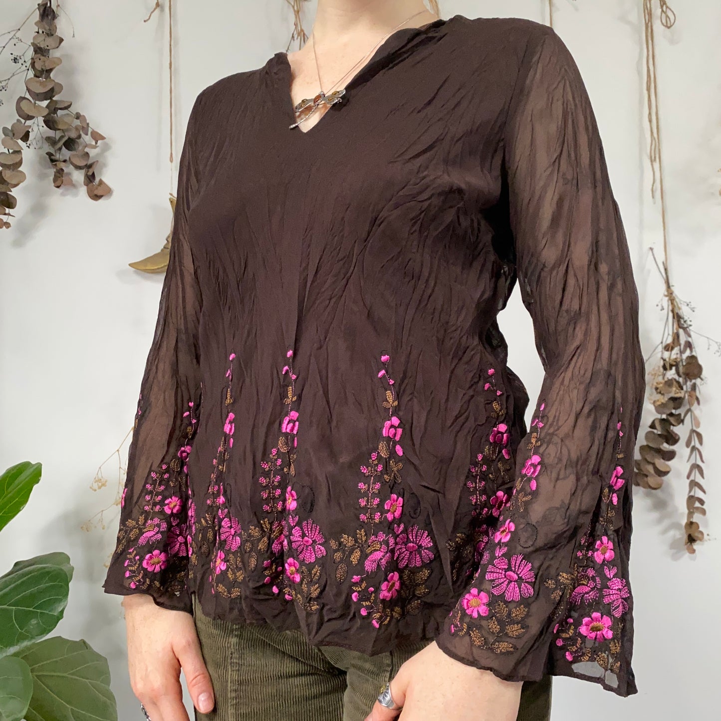 Brown embroidered blouse - size M/L