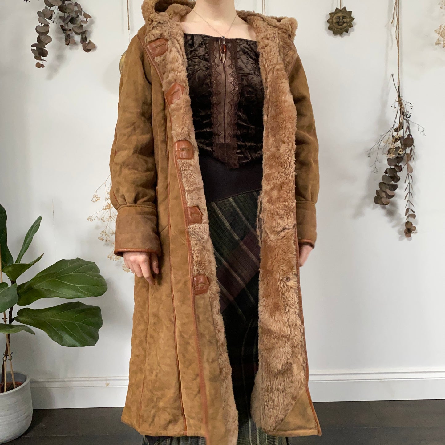 Camel sheepskin coat - size M