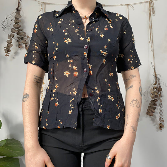 Floral shirt - size M
