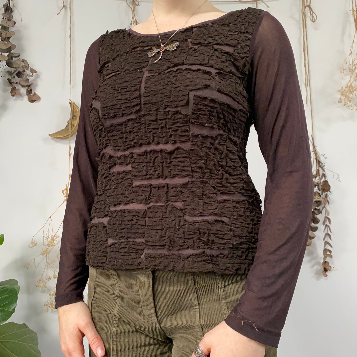 Brown mesh top - size M