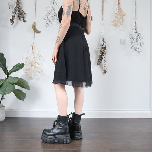 Black midi dress - size M