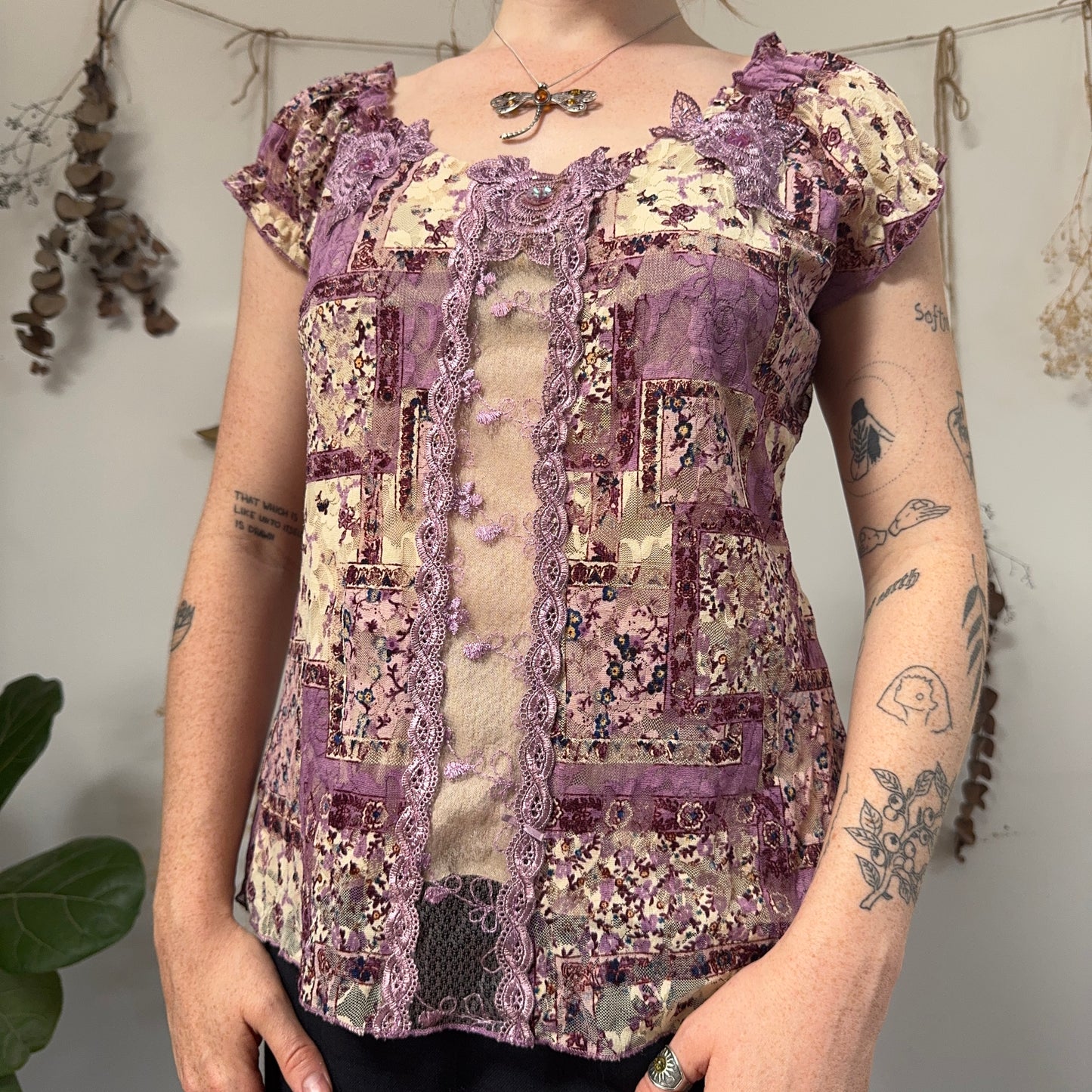 Lilac mesh top - size L/XL