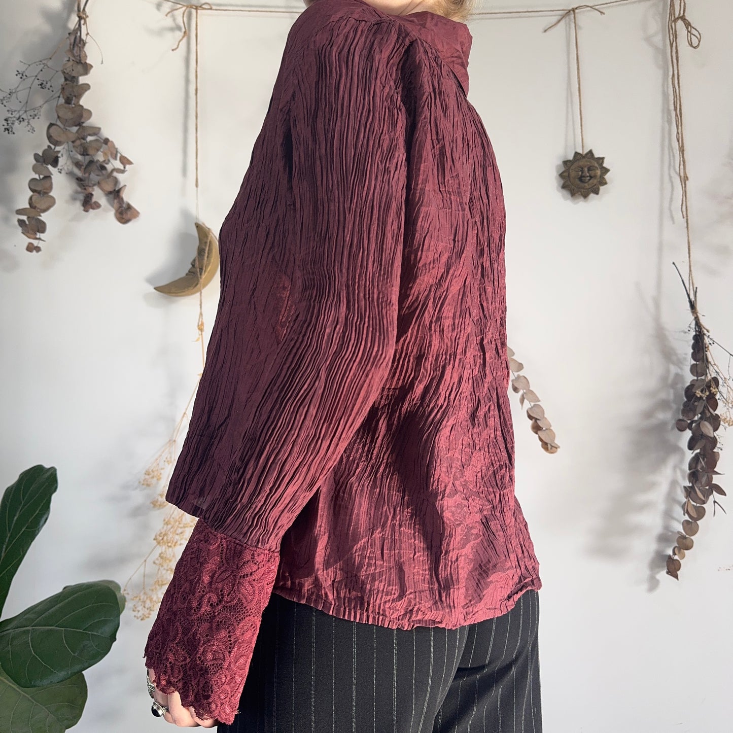 Purple crinkle shirt - size M