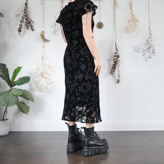 Black velvet dress - size M/L