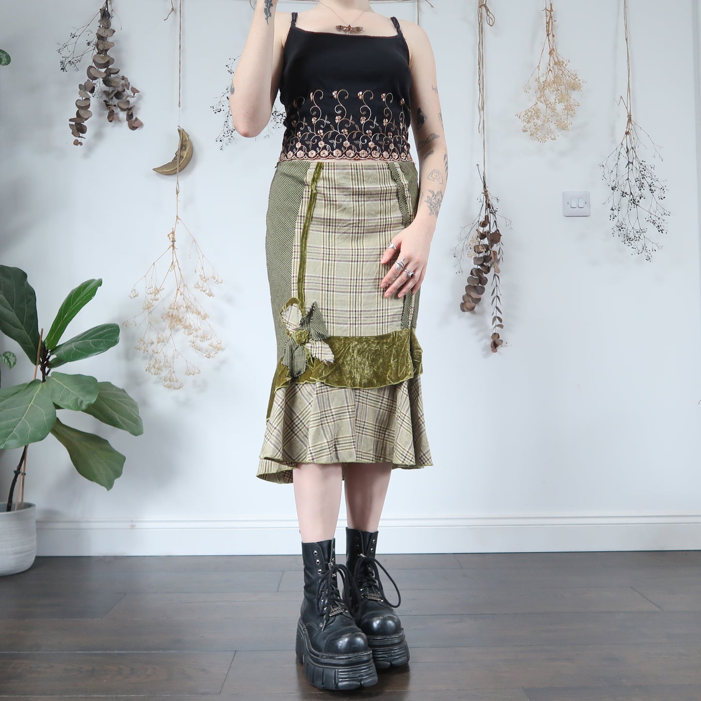 Green plaid skirt - size M