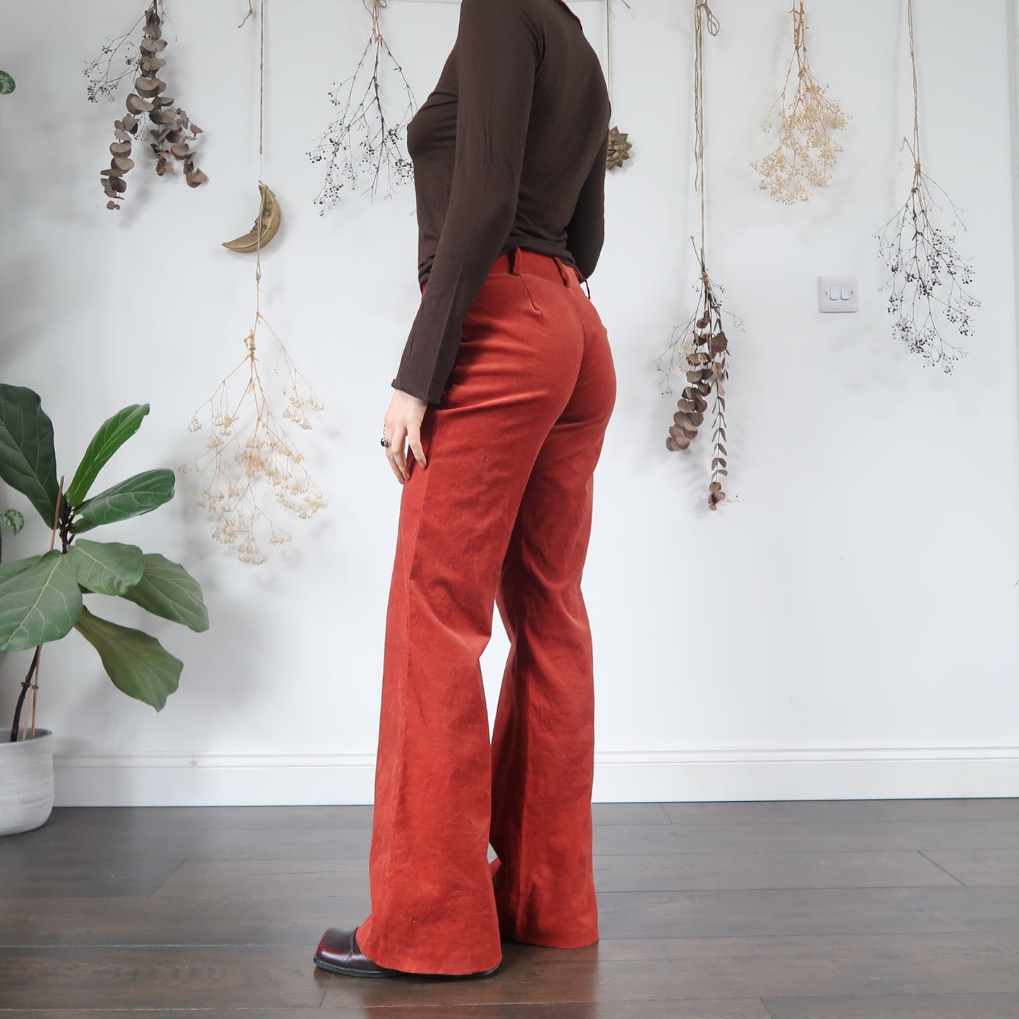 Burnt orange cord trousers - size S