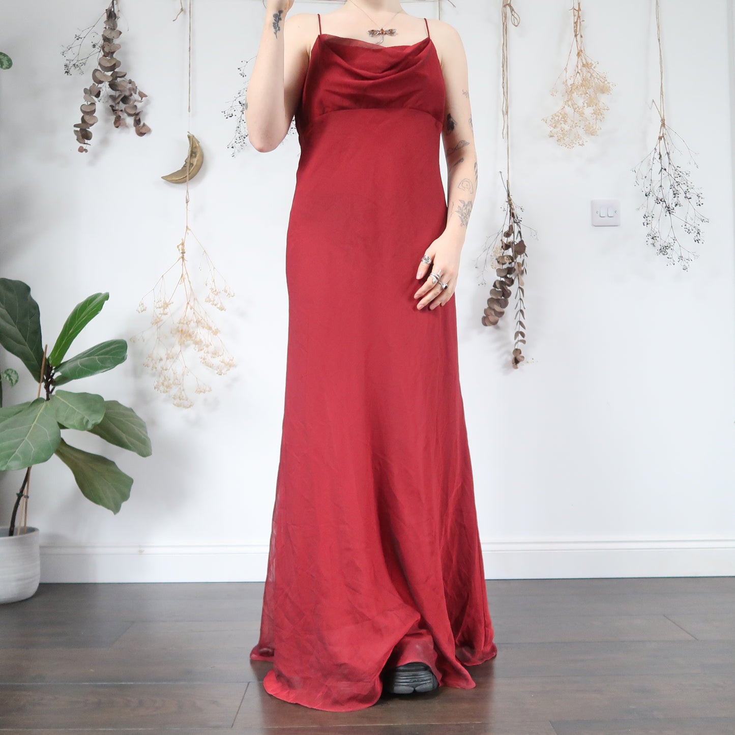 Red evening dress - size L