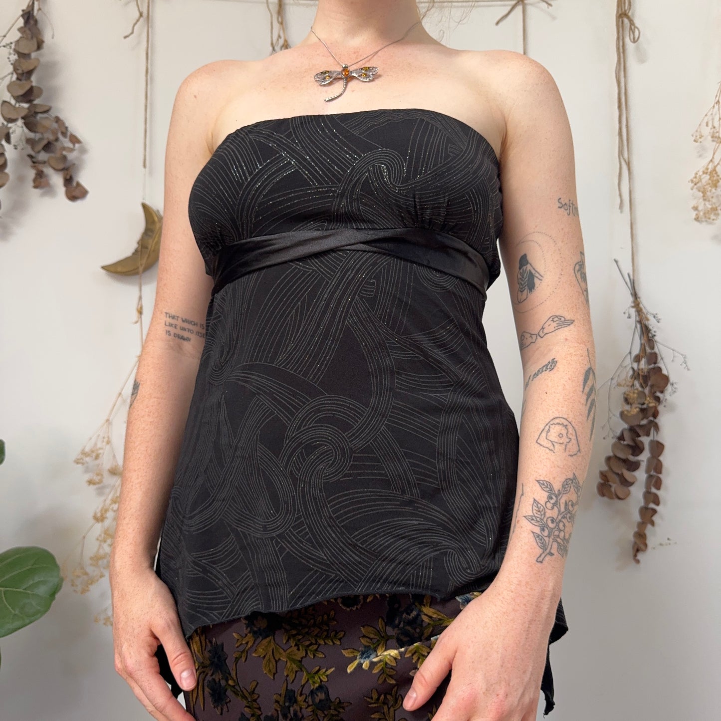 Strapless top - size M