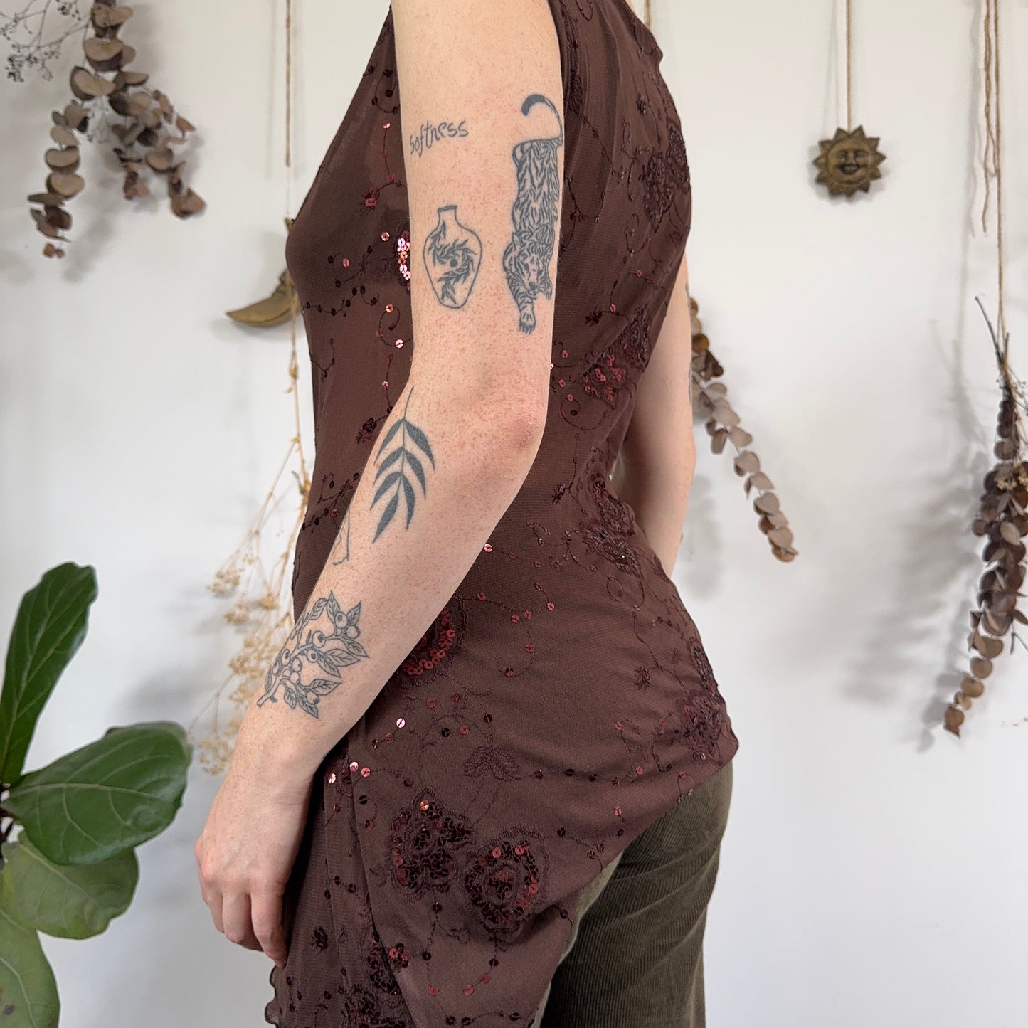 Brown mesh top - size L