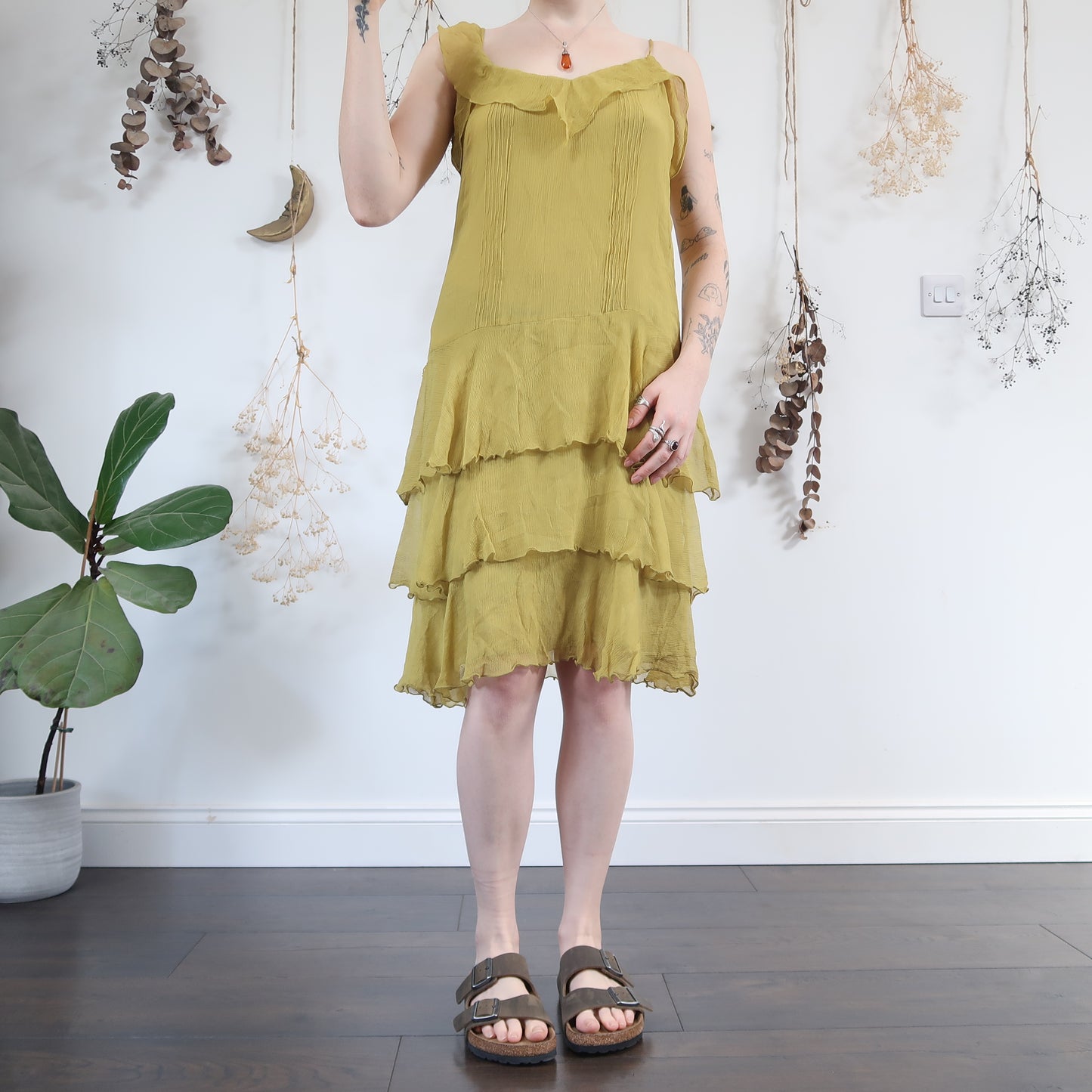 Silk green dress - size M