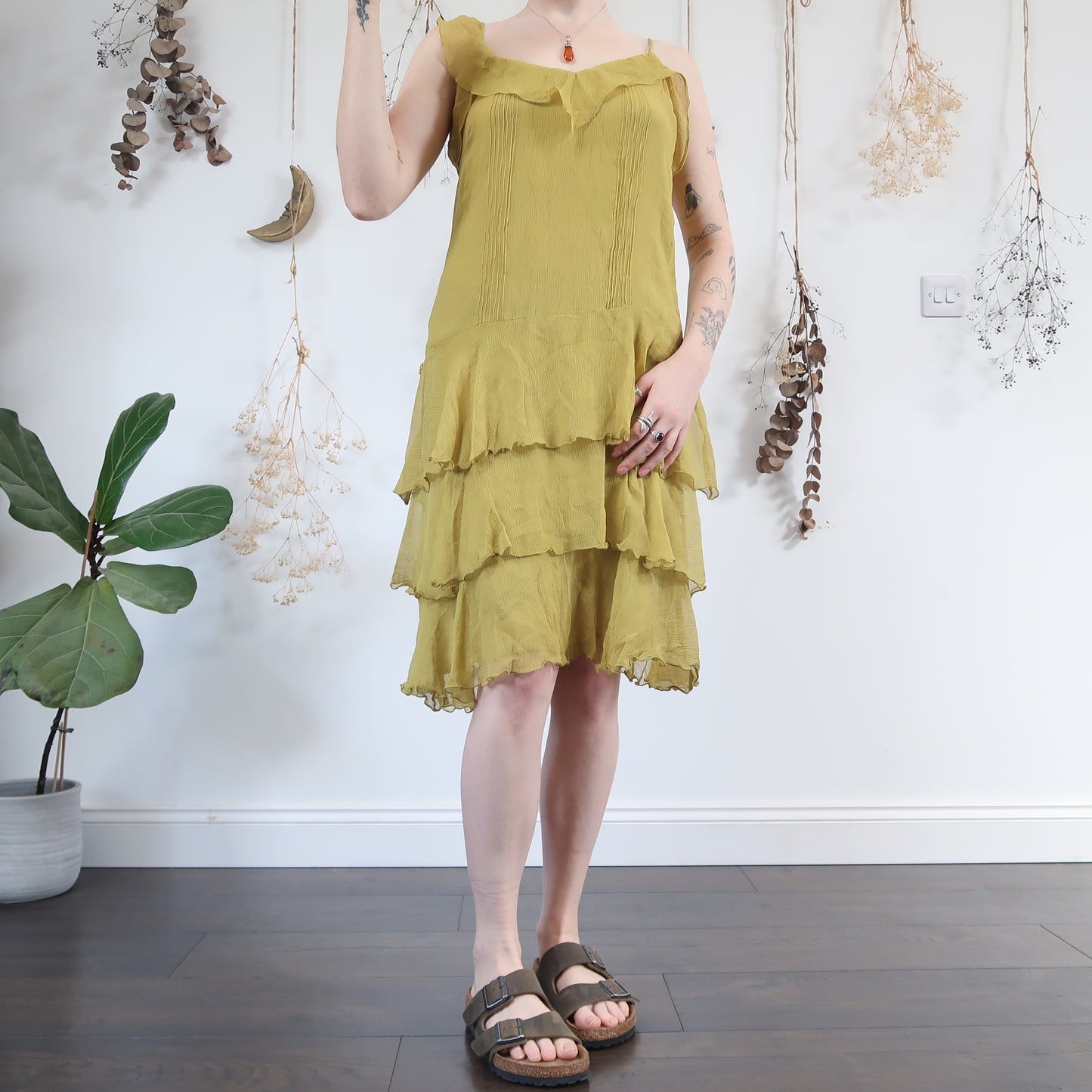 Silk green dress - size M