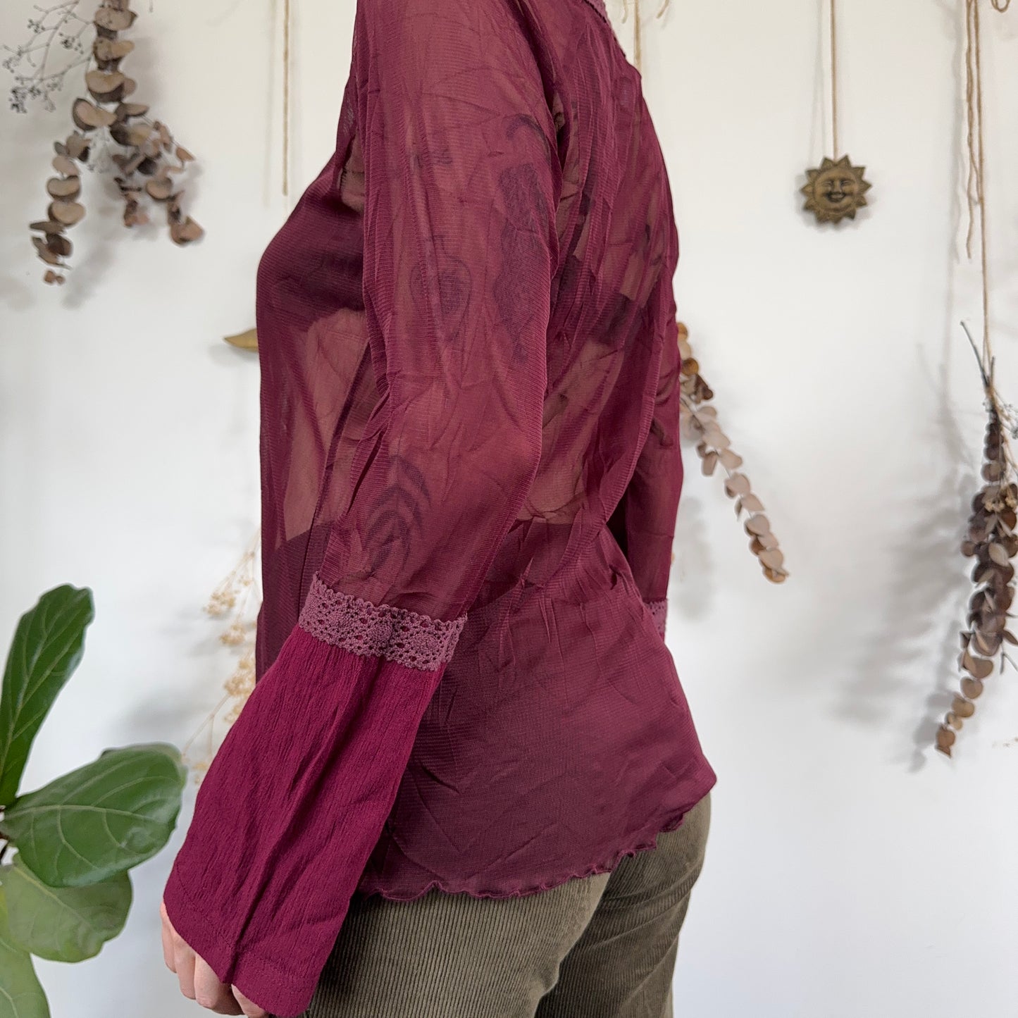 Purple mesh top - size M/L