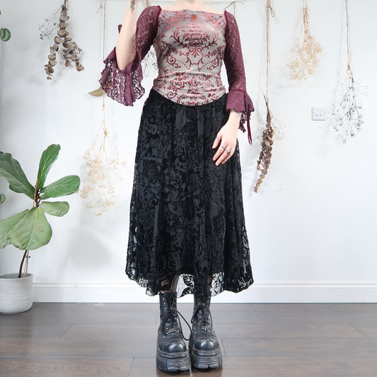Black velvet skirt - size M/L