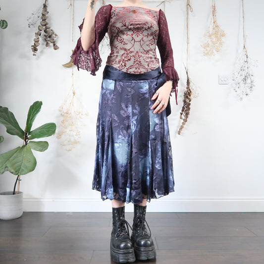 Blue floral skirt - size M