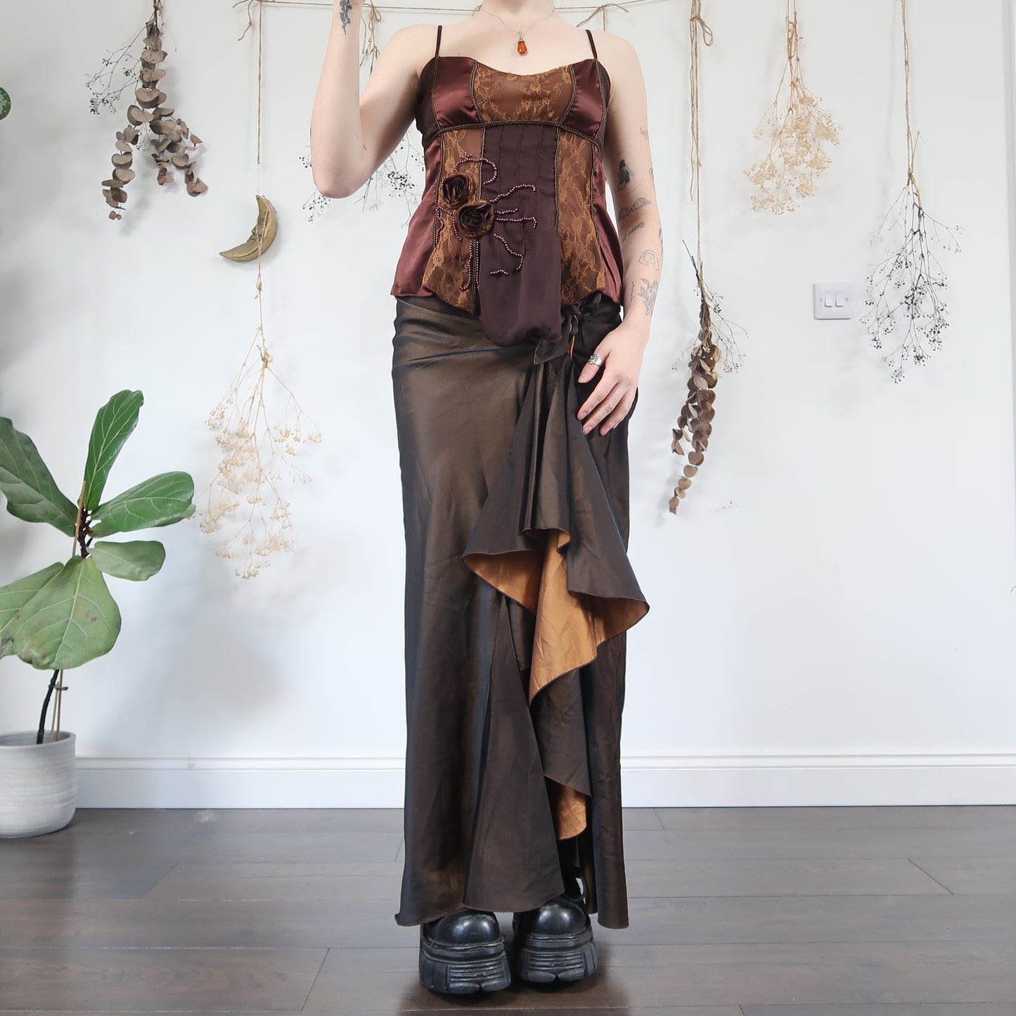 Bronze hitch skirt - size M