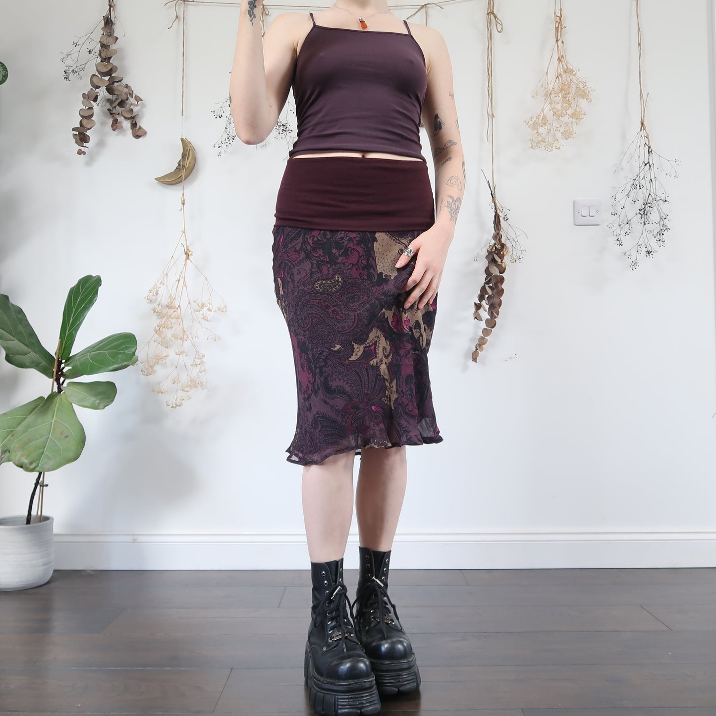 Purple paisley skirt - size M