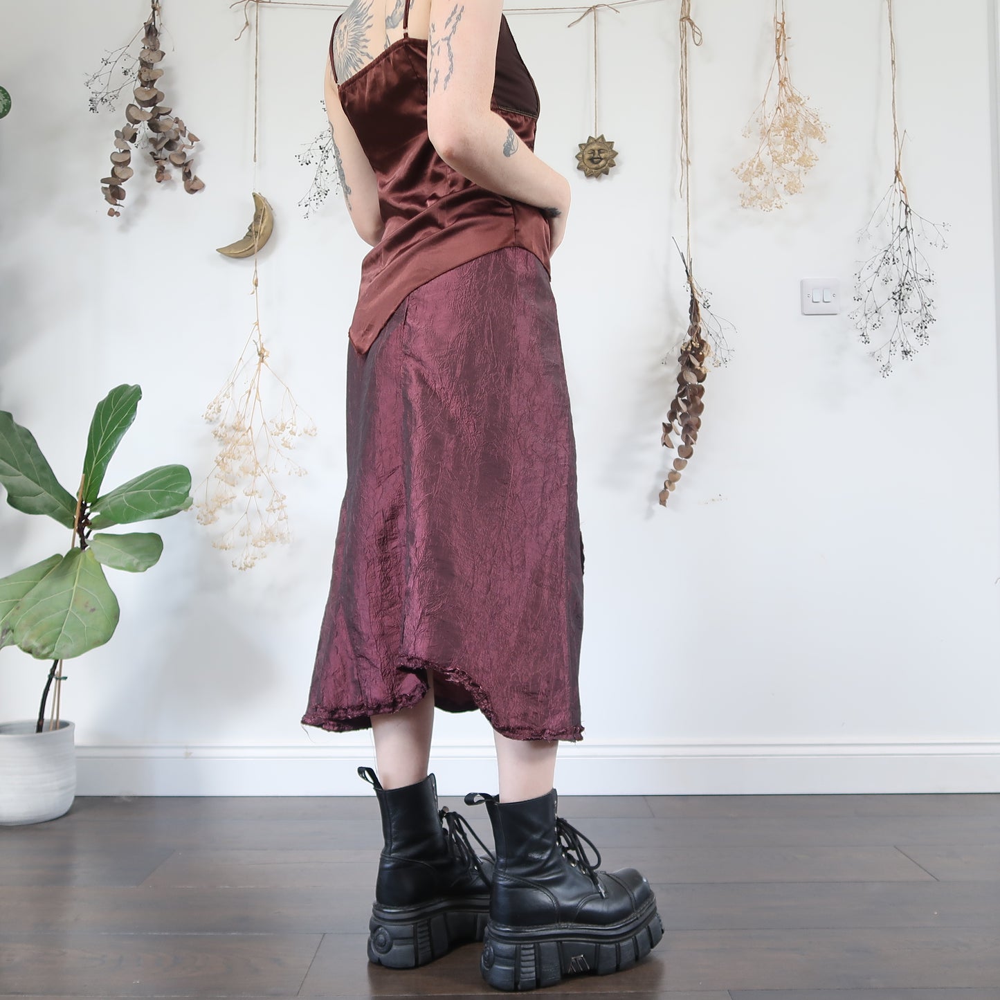 Purple iridescent skirt - size L